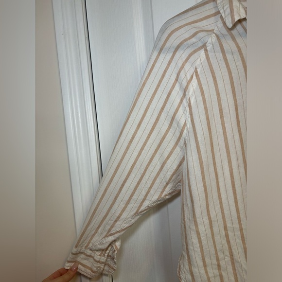 Aerie - Summery Lightweight Pool-To-Party Linen Blend Cover Up Shirt in Size S - Picture 9 of 9